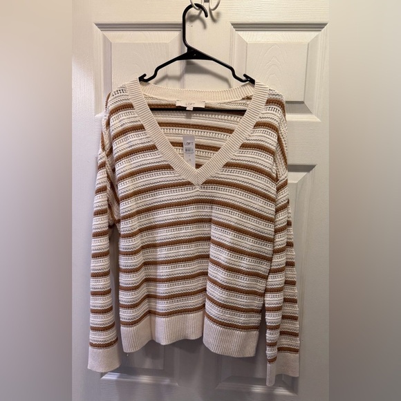 LOFT Sweaters - LOFT NWT V-Neck Knit Sweater with Cream and Brown Stripes